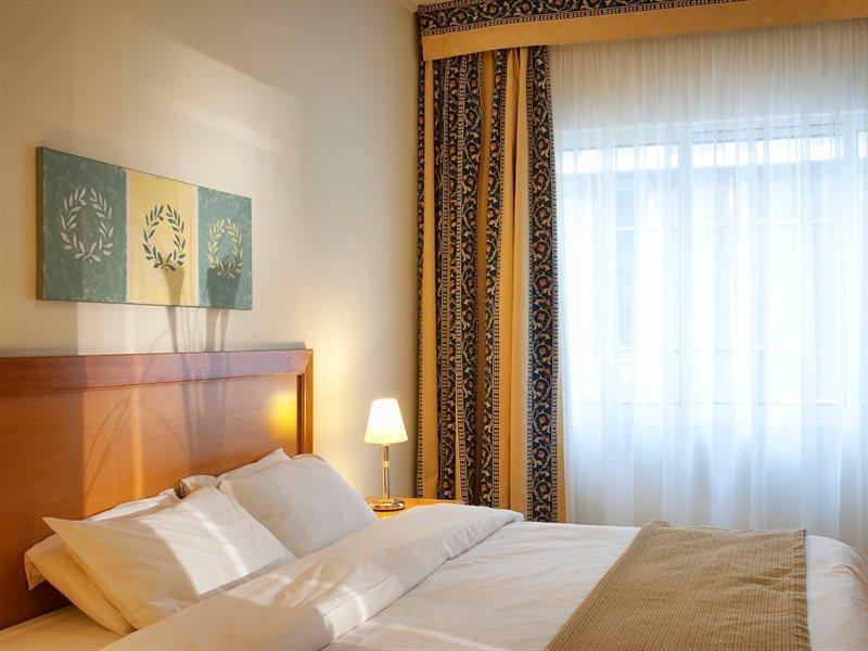 Hotel Achilleas Ateny Zewnętrze zdjęcie